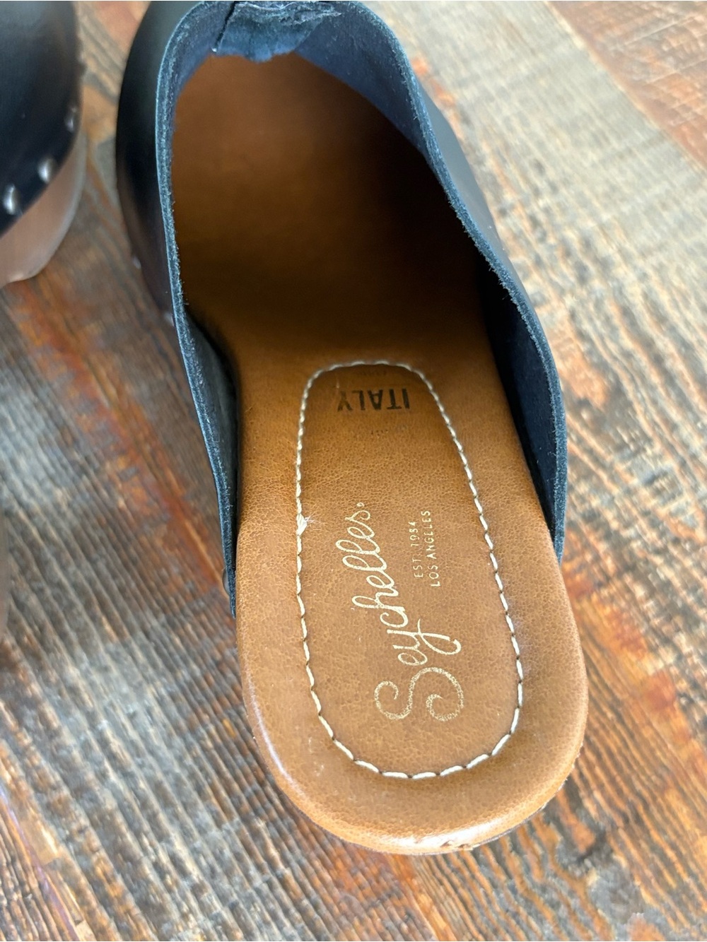 Seychelles Leather Clogs - Picture 15 of 16
